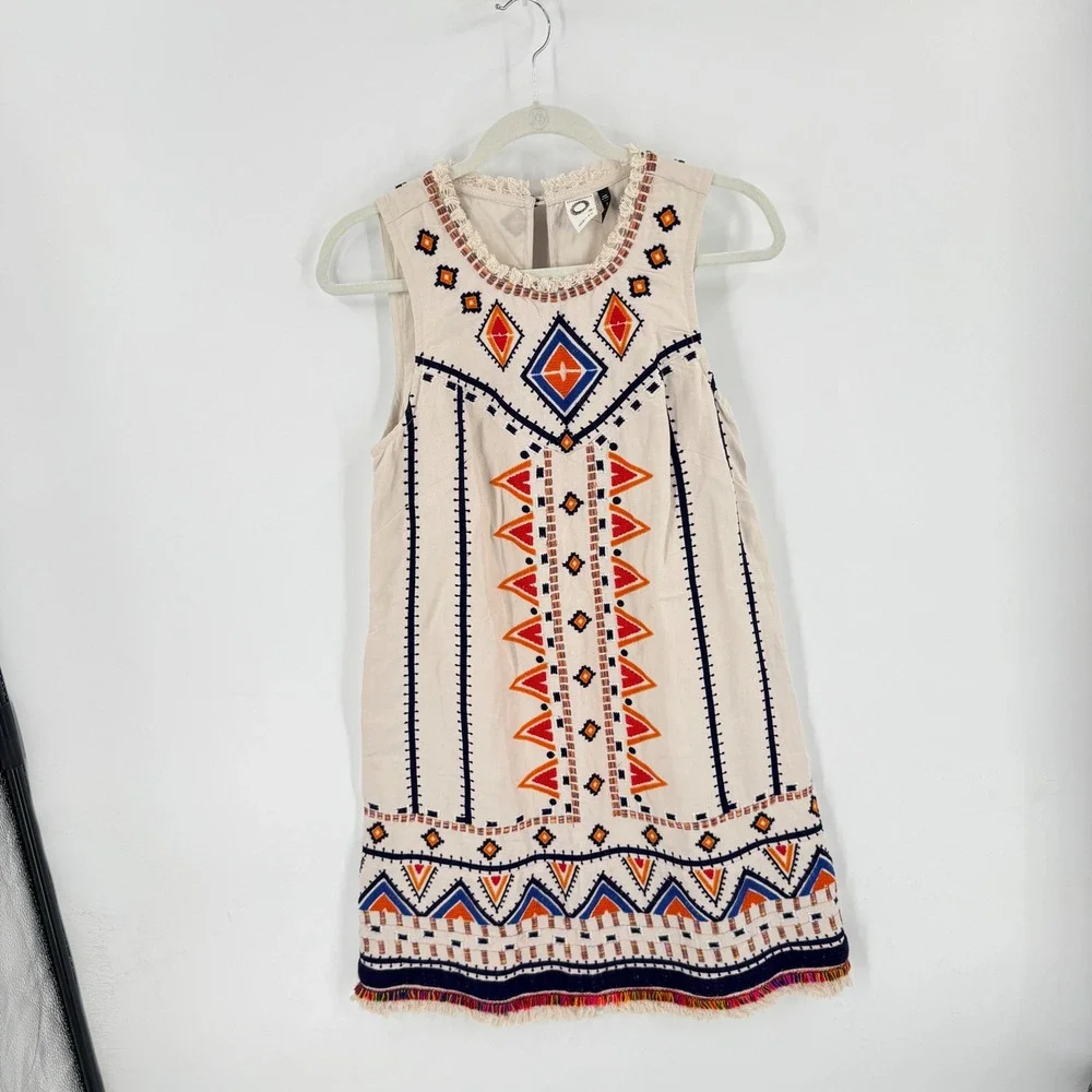 Anthropologie Akemi + Kin Reagan Shift Dress Embroidered Fringe Linen Size 2 - Picture 8 of 8